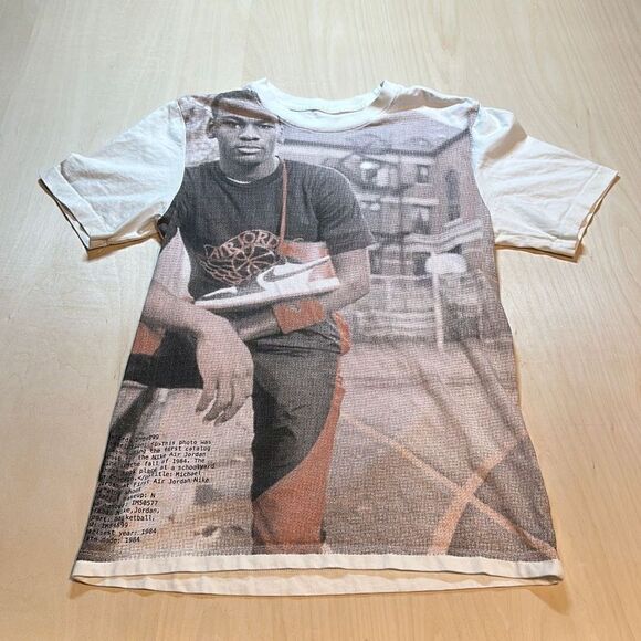 AIR JORDAN Other - NIKE AIR JORDAN 1 BANNED CAMPAIGN T-SHIRT TEE S SMALL MENS CZ1681-100‎
